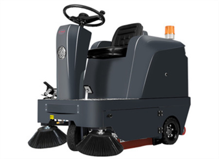 揚(yáng)子駕駛式掃地機(jī)有什么優(yōu)勢？