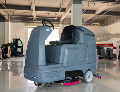 導(dǎo)致全自動洗地機工作時間縮短的原因